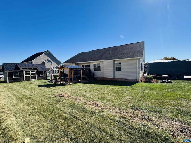 202 BARTLEY ST, Dayton, VA 22821