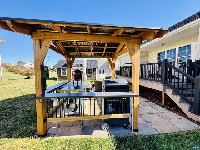 202 BARTLEY ST, Dayton, VA 22821