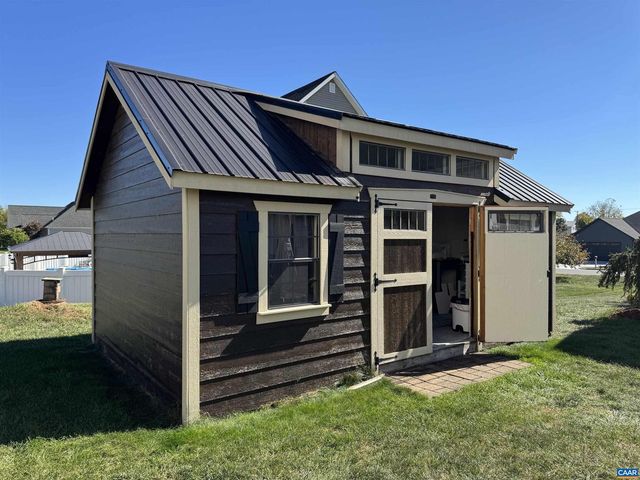 202 BARTLEY ST, Dayton, VA 22821