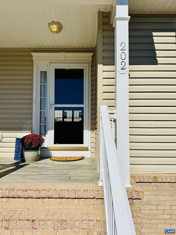 202 BARTLEY ST, Dayton, VA 22821