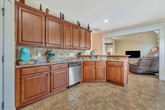 205 Apricot Ln, Murfreesboro, TN 37129