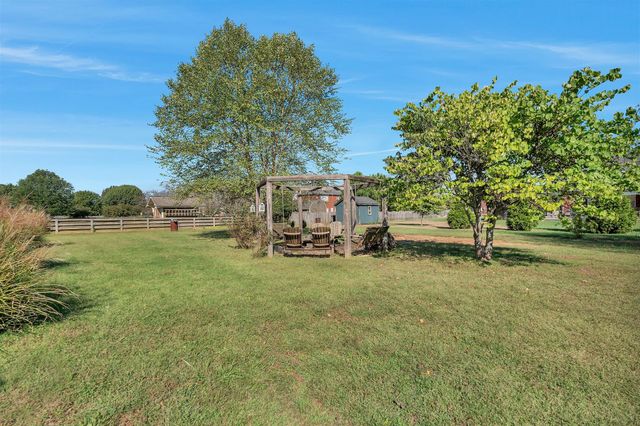 205 Apricot Ln, Murfreesboro, TN 37129