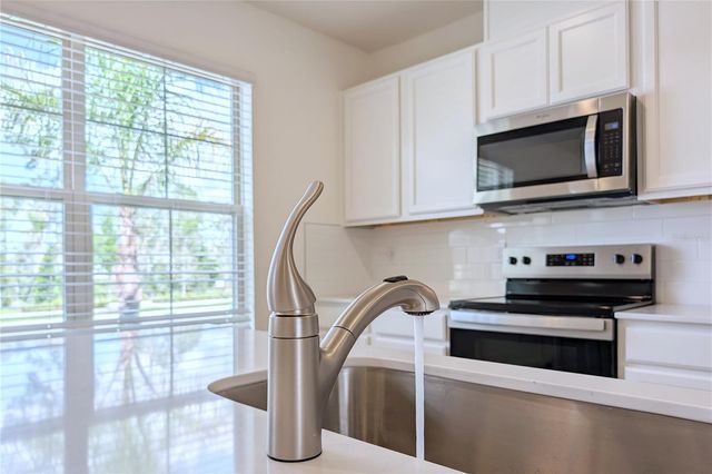 18123 CIDER MILL LANE, Winter Garden, FL 34787