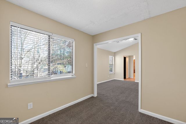 858 Chapman Circle, Stone Mountain, GA 30088