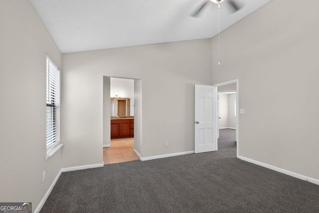 858 Chapman Circle, Stone Mountain, GA 30088