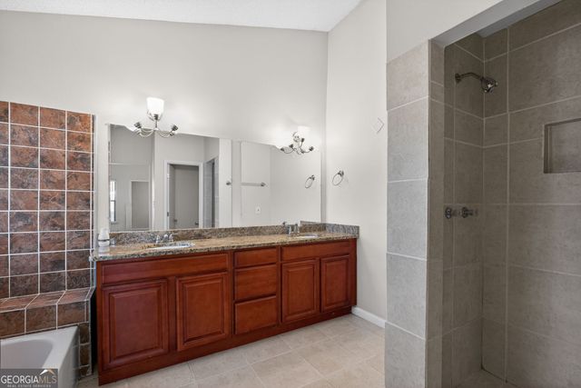 858 Chapman Circle, Stone Mountain, GA 30088