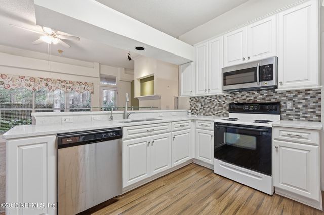 2324 EAGLES NEST Road, Jacksonville, FL 32246