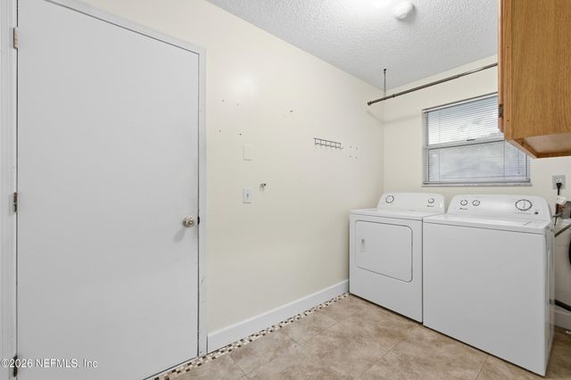 2324 EAGLES NEST Road, Jacksonville, FL 32246