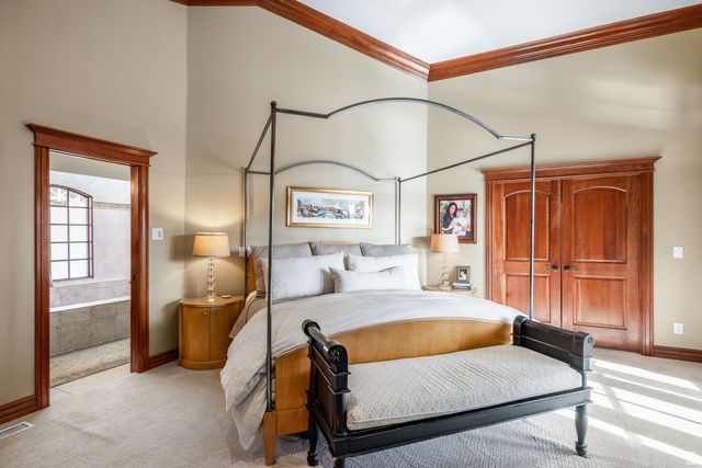 986 E WHEELER FARM CV, Salt Lake City, UT 84121