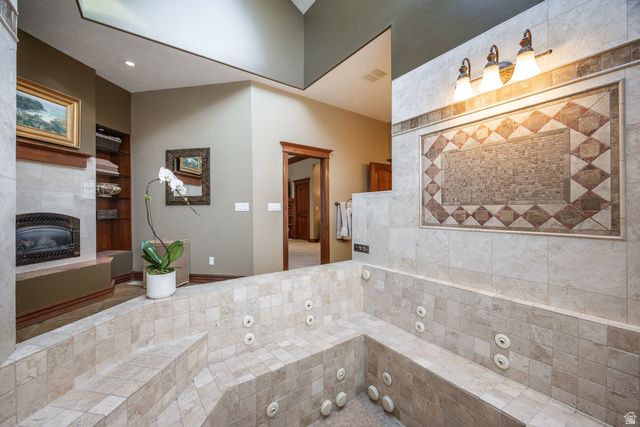 986 E WHEELER FARM CV, Salt Lake City, UT 84121