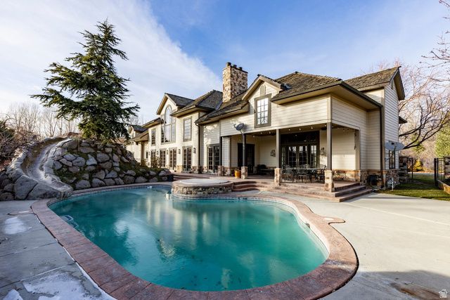 986 E WHEELER FARM CV, Salt Lake City, UT 84121