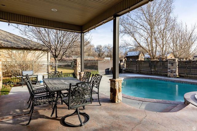 986 E WHEELER FARM CV, Salt Lake City, UT 84121