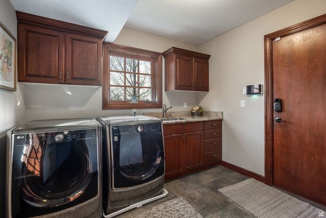 986 E WHEELER FARM CV, Salt Lake City, UT 84121