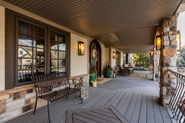 986 E WHEELER FARM CV, Salt Lake City, UT 84121