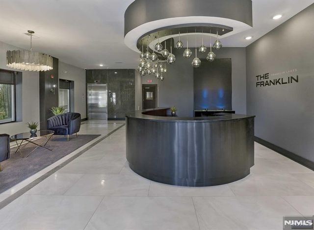 8 Tice Road 110, Franklin Lakes, NJ 07417