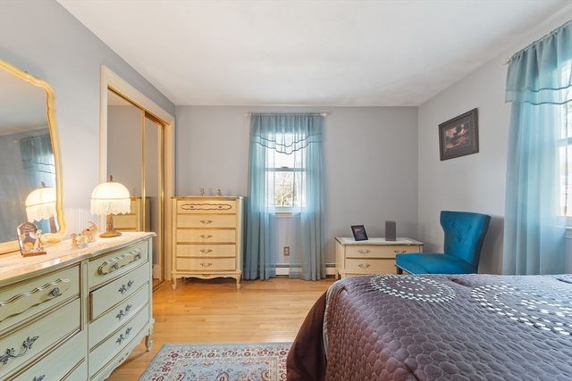 255 Mckeon Dr, North Attleboro, MA 02760