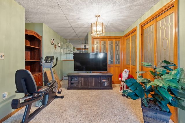 255 Mckeon Dr, North Attleboro, MA 02760