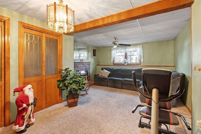 255 Mckeon Dr, North Attleboro, MA 02760