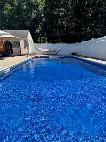 255 Mckeon Dr, North Attleboro, MA 02760