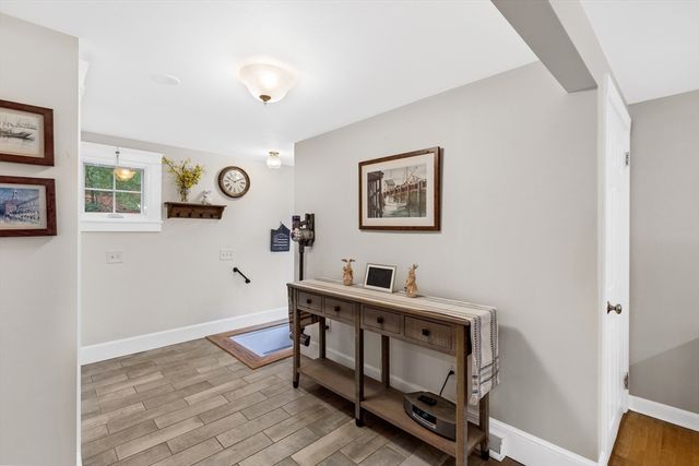 28 Little Pond Rd, Plymouth, MA 02360