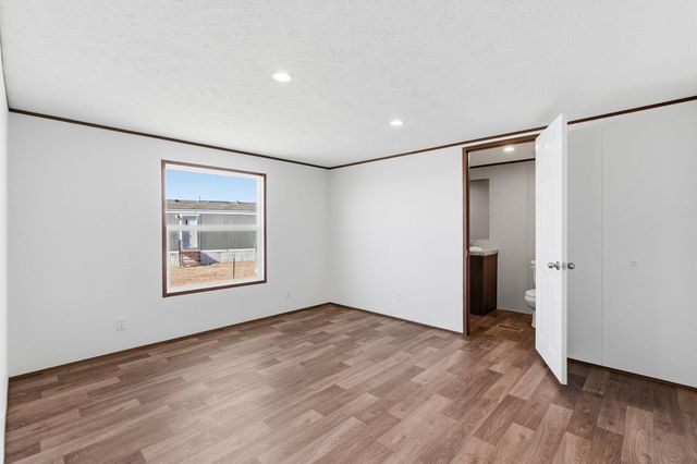 11 Delaware Court, Moriarty, NM 87035