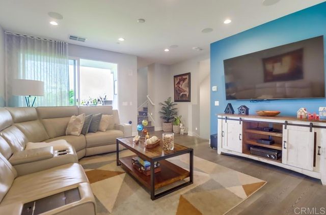 1842 Observation Way 2, Chula Vista, CA 91915