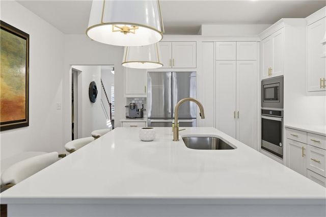 224 Westpark Drive, Athens, GA 30606