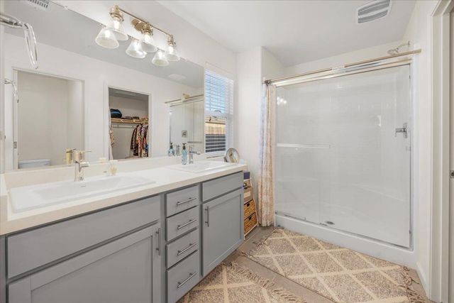 2216 Chism Avenue, Tulare, CA 93274