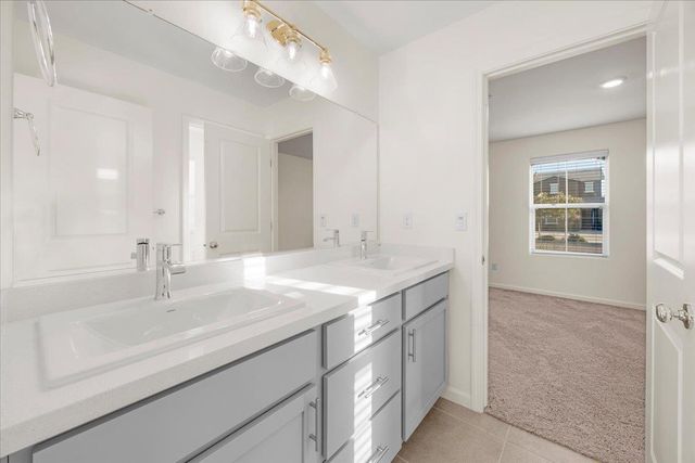 2216 Chism Avenue, Tulare, CA 93274