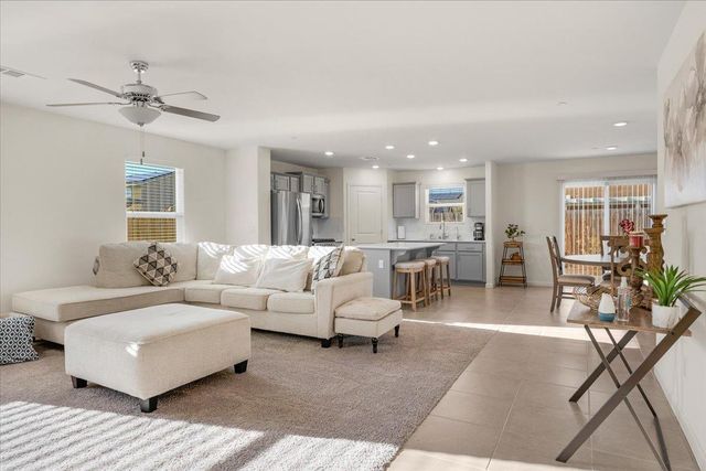 2216 Chism Avenue, Tulare, CA 93274