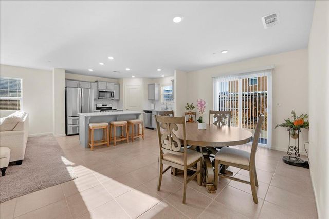 2216 Chism Avenue, Tulare, CA 93274