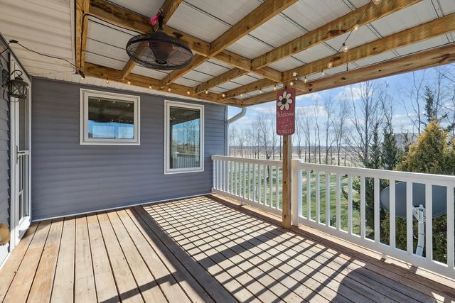 2849 262nd Street, Dewitt, IA 52742