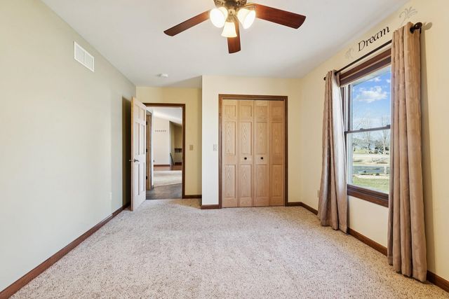 2849 262nd Street, Dewitt, IA 52742