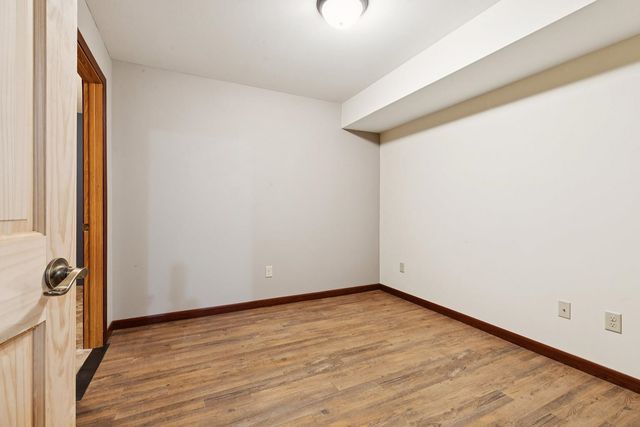 2849 262nd Street, Dewitt, IA 52742