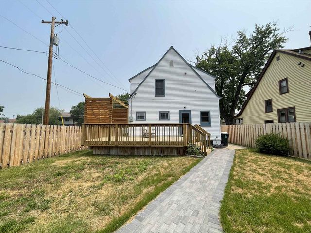 222 3rd Street, Madison, WI 53704