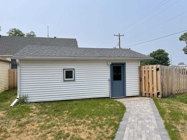 222 3rd Street, Madison, WI 53704