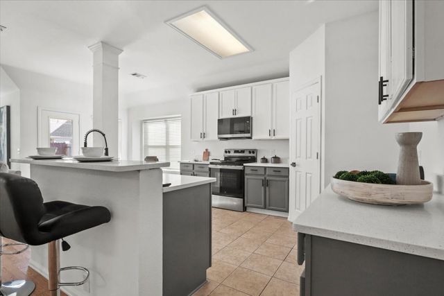 4528 Dragonfly Way, Fort Worth, TX 76244