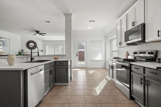 4528 Dragonfly Way, Fort Worth, TX 76244