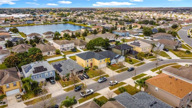 2620 HUNLEY LOOP, Kissimmee, FL 34743