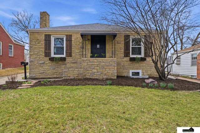 1501 Smith Street, Lincoln, NE 68502