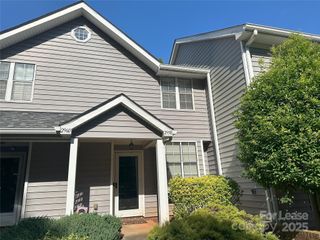2958 Iron Gate Lane, Charlotte, NC 28212