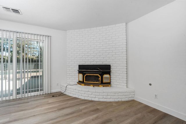 1284 N Riverview Avenue, Reedley, CA 93654