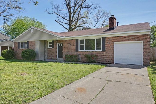 319 Pasture LN, Hampton, VA 23669