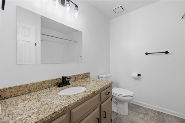 717 Mainsail DR, Newport News, VA 23608