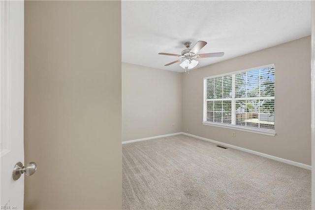 717 Mainsail DR, Newport News, VA 23608