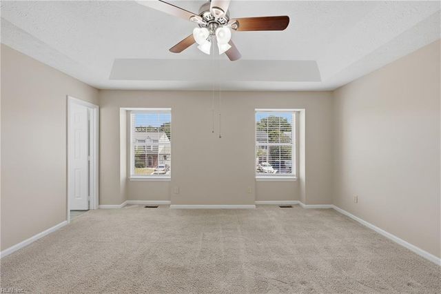 717 Mainsail DR, Newport News, VA 23608