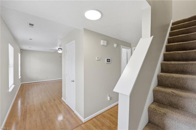 717 Mainsail DR, Newport News, VA 23608