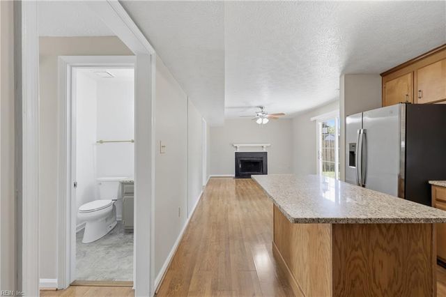 717 Mainsail DR, Newport News, VA 23608