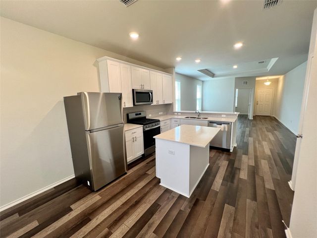 353 Grace Lilly DR, Buda, TX 78610