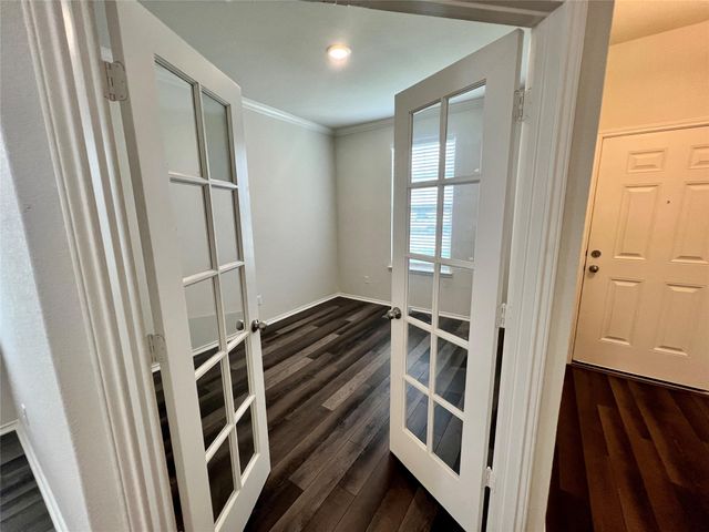 353 Grace Lilly DR, Buda, TX 78610